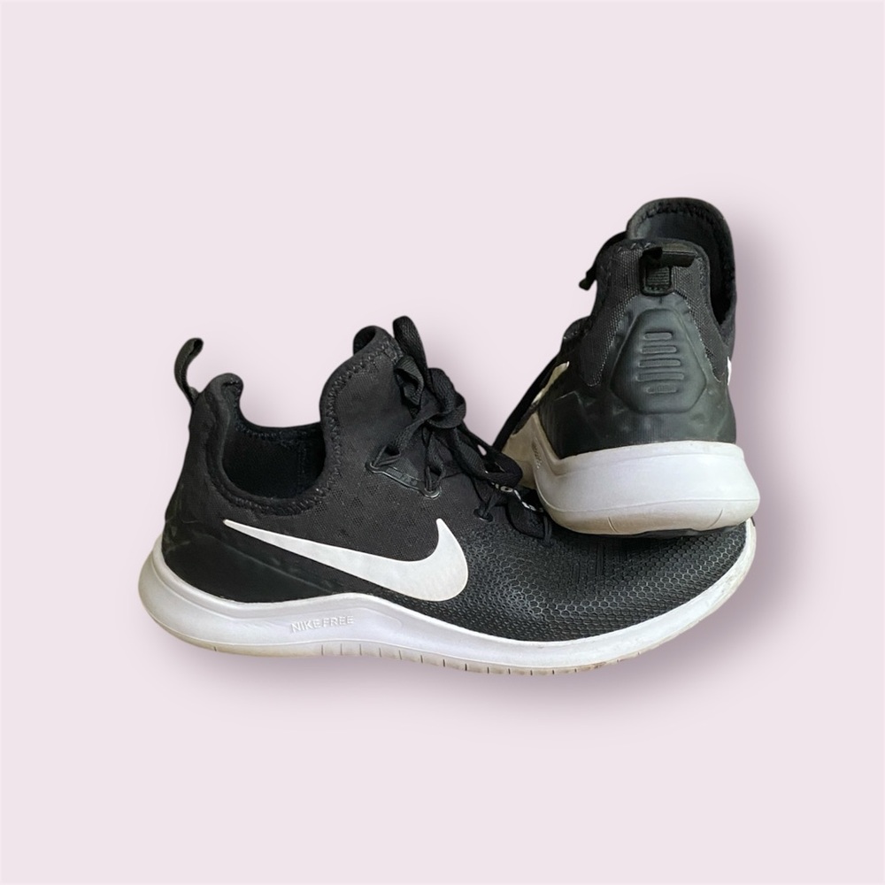 Nike Black and White Athletic Shoes